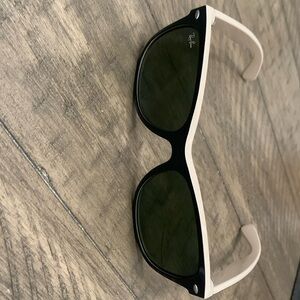 Ray Ban Wayfarer Sunglasses